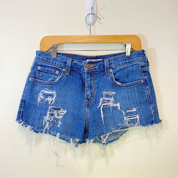 VTG Levis Distressed Cut Out 505 Blue Wash Denim Shorts Summer Festival Cheeky 6 - Picture 1 of 8